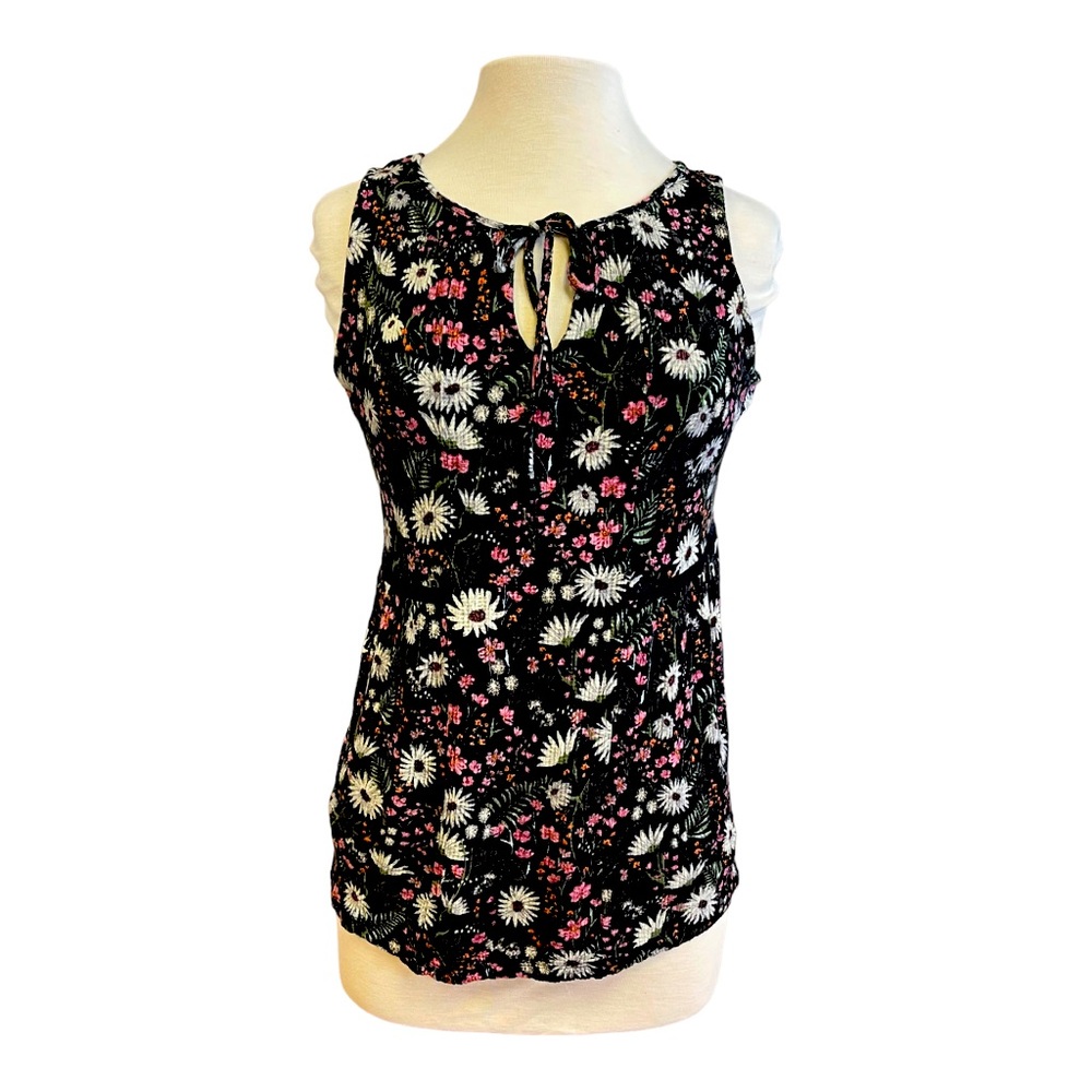 Maurice’s Black Floral Knit Tank